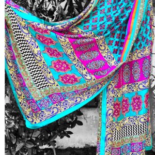 Jaw-Dropping Silk Dupattas to Turn Heads